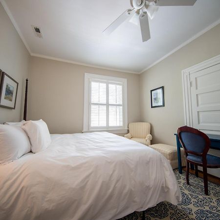 The Edenton Collection-Captain'S Quarters Inn Zimmer foto