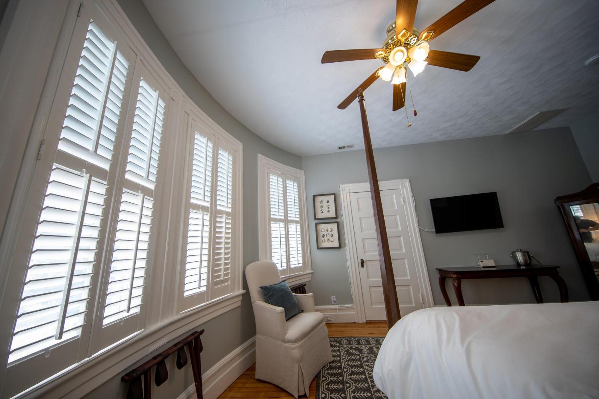 The Edenton Collection-Captain'S Quarters Inn Zimmer foto